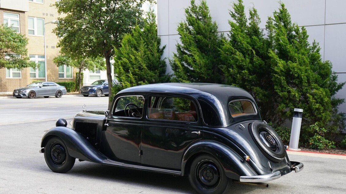 Mercedes-Benz Stunt Car