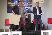 Human Dog festeggia il decimo anniversario di 'Alimenta l'amore'