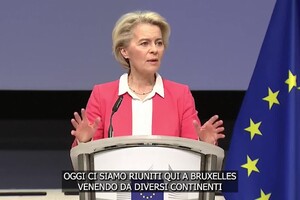 Von der Leyen: "Oggi qui per formare un'Alleanza globale contro i trafficanti" (ANSA)