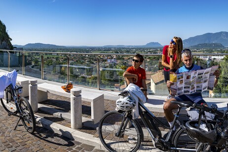 Ciclovia Pedemontana - Gemona del Friuli panorama foto Nicola Brollo Oscar del cicloturismo