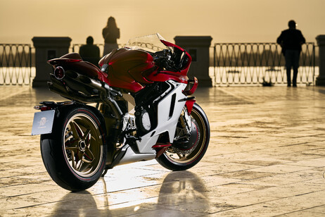 MV Agusta Superveloce Serie Oro