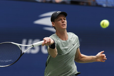 US Open: Sinner beats O'Connell in three sets