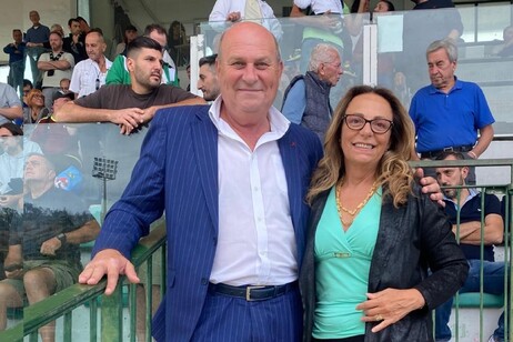 Maria Franca D'Agostino, presidente Commissione Pari Opportunità della Regione Abruzzo, e Gianni Di Labio, presidente del Chieti Calcio