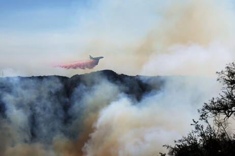 Incendio Palisades si allarga, estese evacuazioni