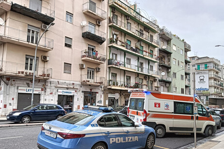 Uccide la madre con 15 coltellate a Messina, arrestato