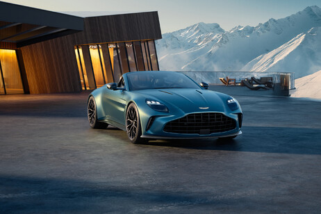 Vantage Roadster, la decappottabile Aston Martin da 665 cv