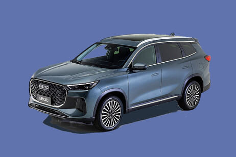 Parte a Barcellona produzione suv Ebro s800 su base Chery