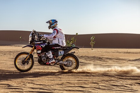 Settima tappa Africa Eco Race positiva per Aprilia Tuareg