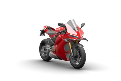 Ducati Panigale V4 S 2025 si tinge di Carbon e Carbon Pro