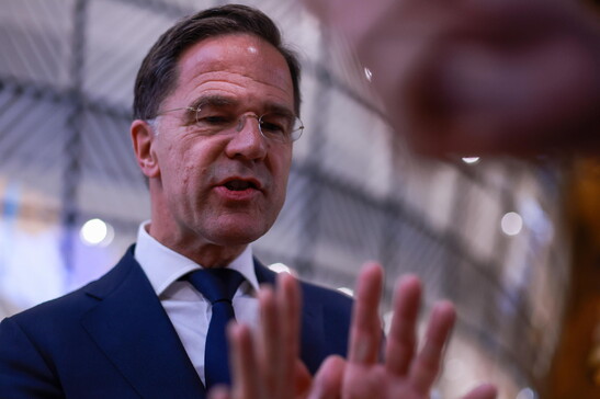 Rutte: "Putin non deve prevalere o non si fermerà"