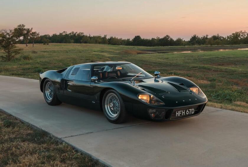 Porsche 917 e Ford GT40