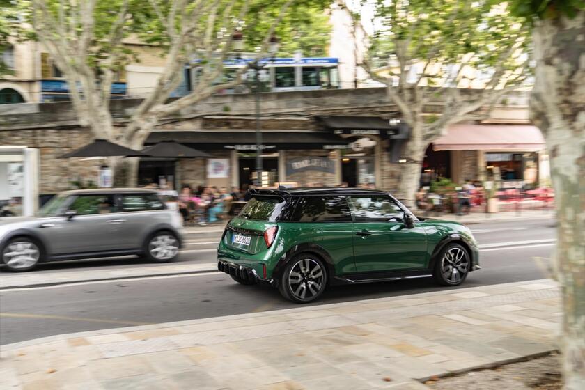 Nuova MINI Cooper S John Cooper Works