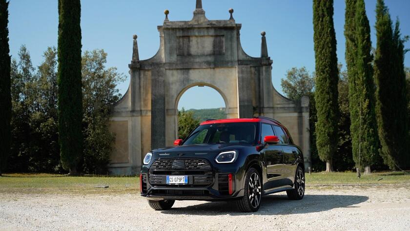 Nuova MINI Countryman John Cooper Works