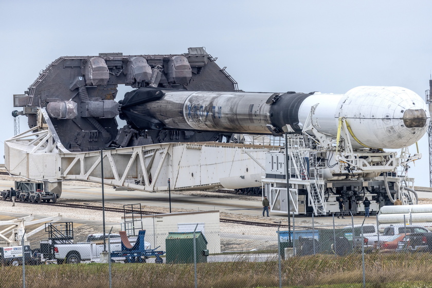 NASA-SpaceX Firefly Blue Ghost Mission 1 launch preparations