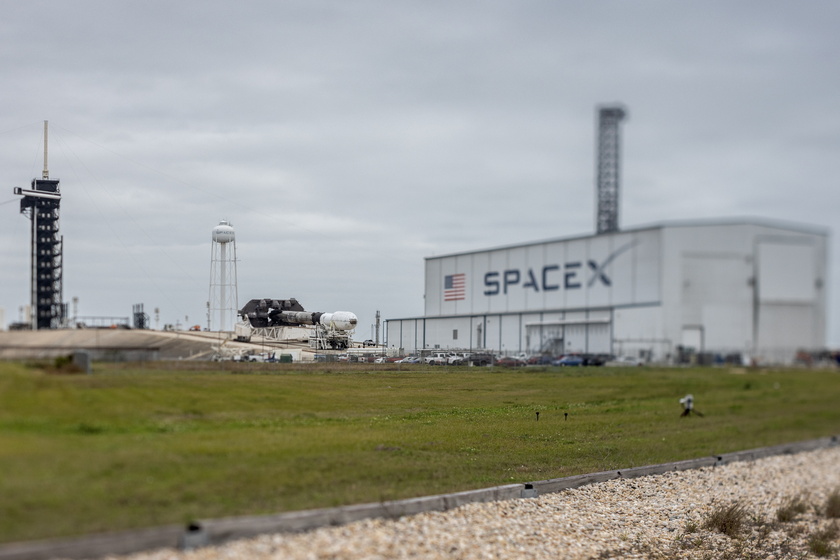 NASA-SpaceX Firefly Blue Ghost Mission 1 launch preparations