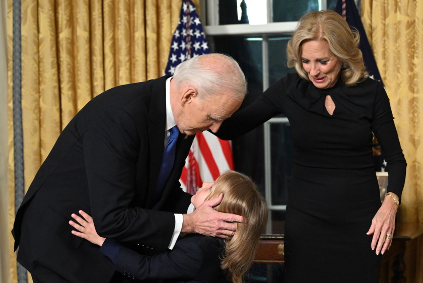 US President Biden delivers his farewell address to the nation from the Oval Office