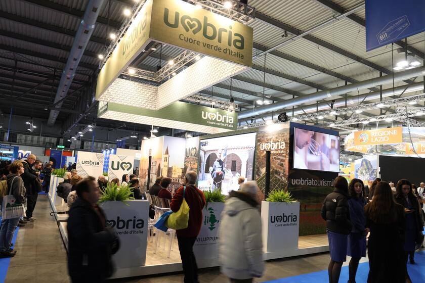 Stand Umbria alla Bit 2025 - Basilietti