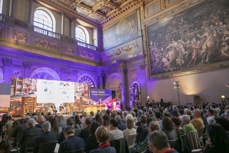 Festival dell 'Economia civile, al via la sesta edizione a Firenze - RIPRODUZIONE RISERVATA