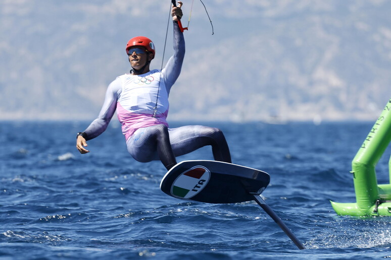 Vela, l 'azzurro Pianosi quarto nel kite © ANSA/EPA