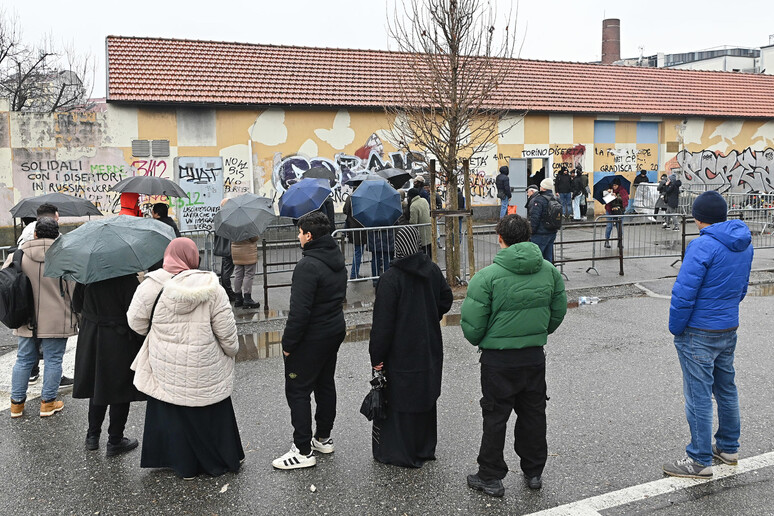 - RIPRODUZIONE RISERVATA