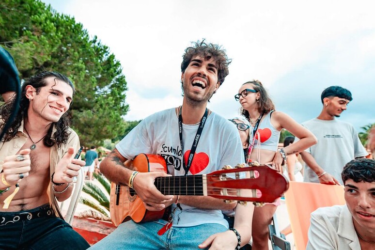 Giovani in musica, foto @ScuolaZoo - RIPRODUZIONE RISERVATA