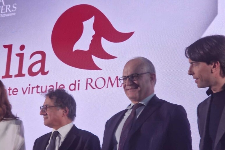 Arriva Julia, l 'IA del Giubileo che spiega Roma al mondo - RIPRODUZIONE RISERVATA